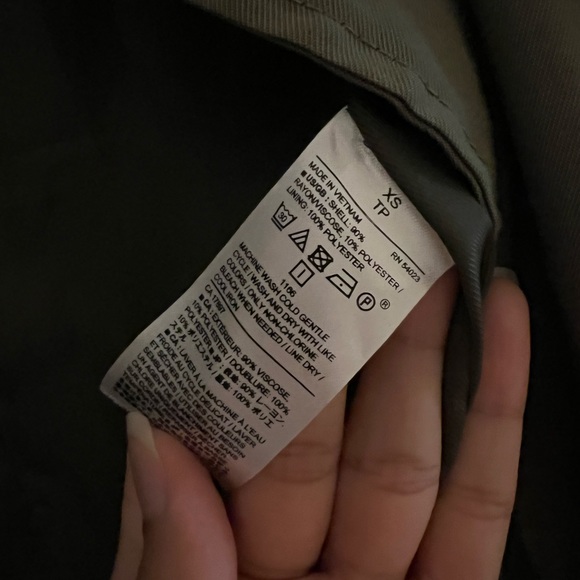 Banana Republic Trench Jacket ( olive green 🫒 ) - Picture 6 of 6